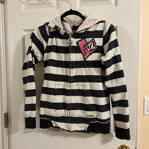Volcom Black and White Striped Hoodie with Pink polkadot hood- women’s M - Picture 2 of 8